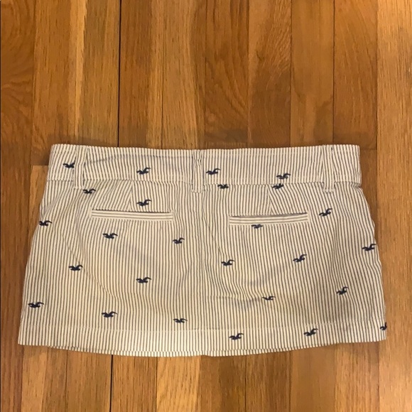 Hollister mini skirt - Picture 3 of 3
